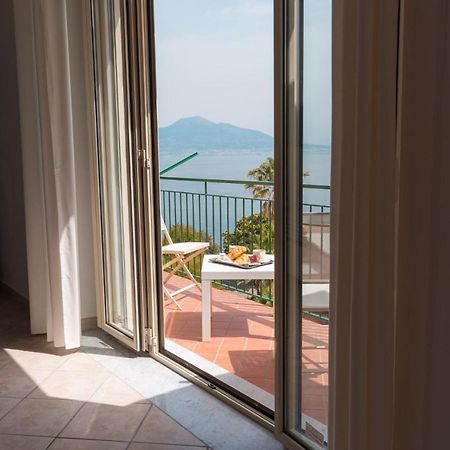Amazing Sea&Vesuvio View Suite Vico Equense Exteriör bild