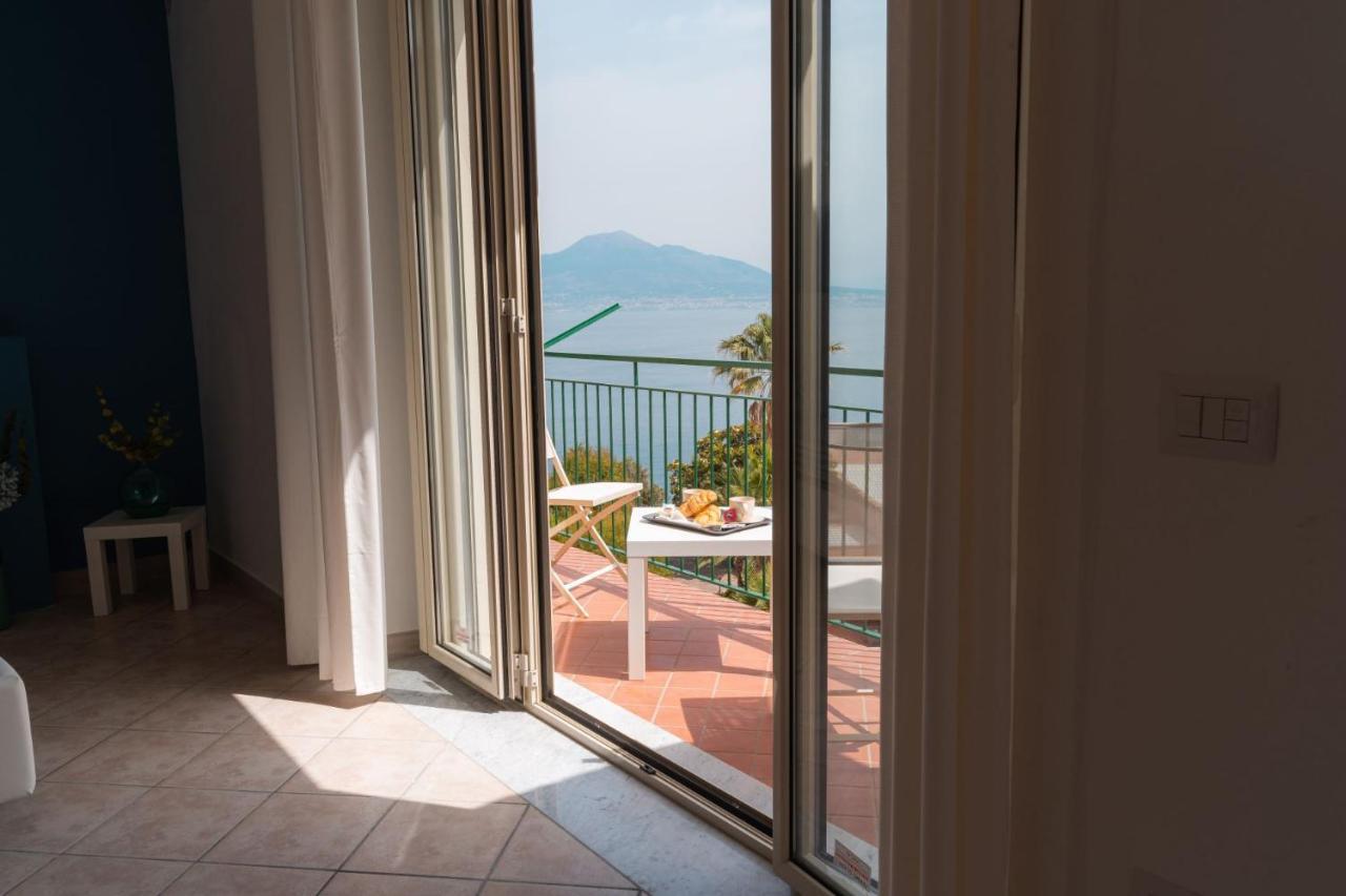 Amazing Sea&Vesuvio View Suite Vico Equense Exteriör bild